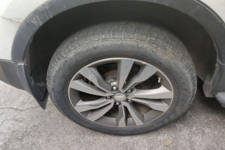 Used Geely Auto Emgrand X7 Sport 2016 1.8TD Automatic All-Wheel-Drive ZhiZun Edition