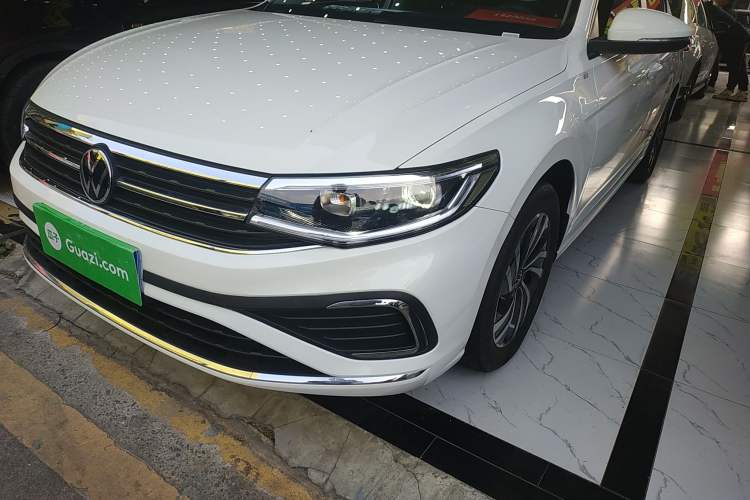 Used Volkswagen Bora 2025 280TSI DSG Comfort Edition
