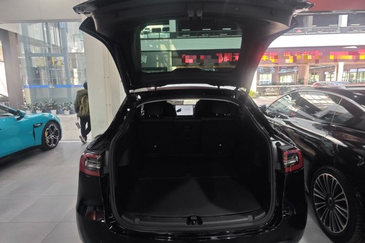 Used Tesla Model Y 2021 Standard Range Rear-Wheel Drive Version