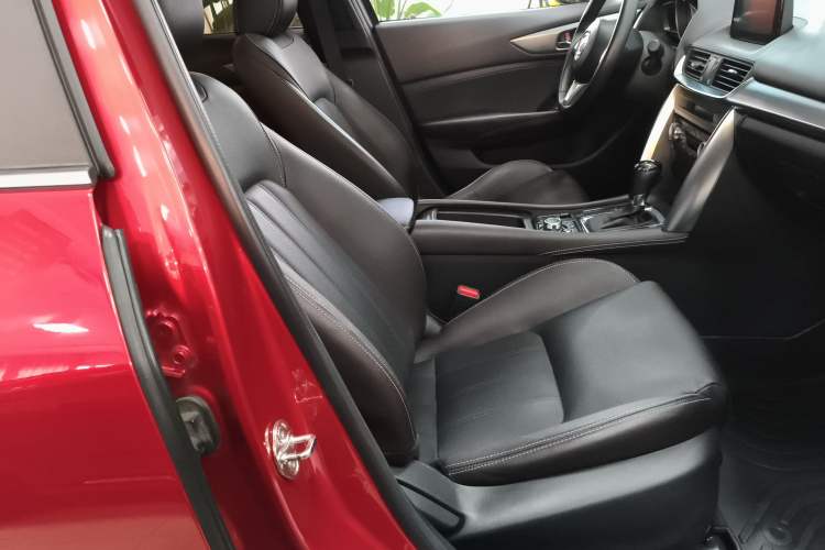 Used Mazda CX-4 2016 2.0L Automatic 2WD Blue Sky Luxury Edition
