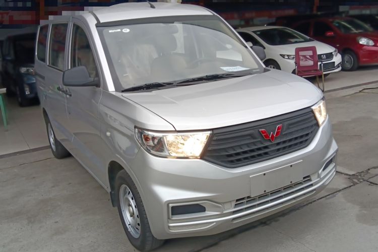 Used Wuling Hongguang V 2022 1.5L Jingqu Edition Electric-Assist LAR