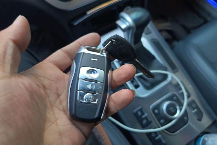 Used Haval H6 Coupe 2015 Blue Label 2.0T Automatic Two-Wheel Drive Elite Model
