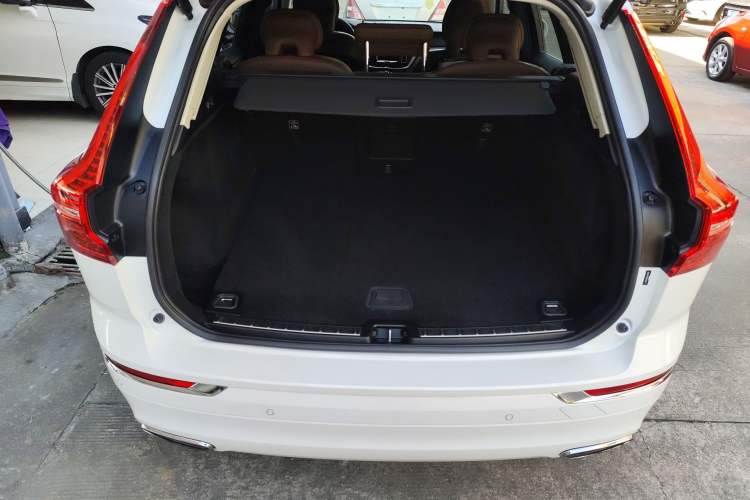 Used Volvo XC60 2020 T5 4x4 Zhiyi Luxury Edition
