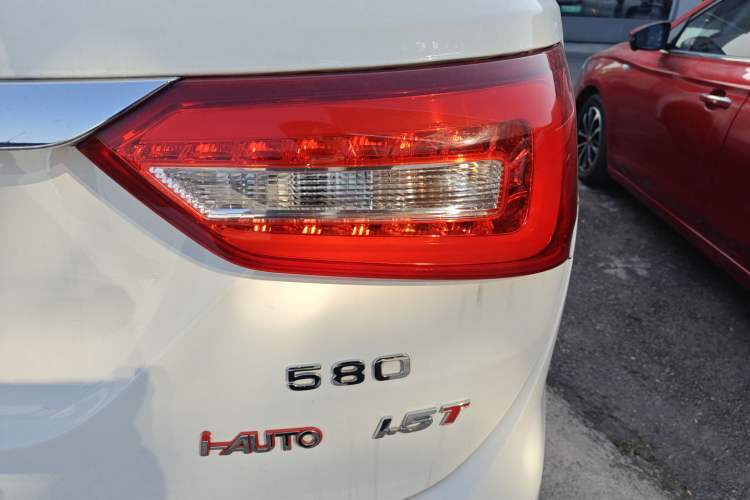 Used Dongfeng Fengon 580 2020 1.5T Manual Luxury Version