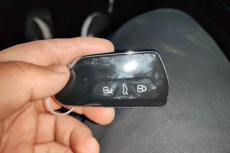 Used Volkswagen Lamando 2023 Lavida L 280TSI DSG Cool & Spicy Edition
