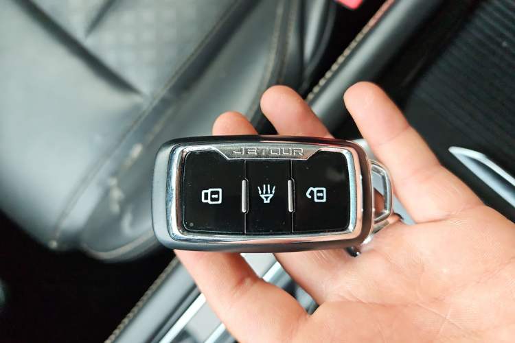 Used JETOUR X90 2019 1.5T DCT Smart Enjoyment Version 7 Seats China VI Standard