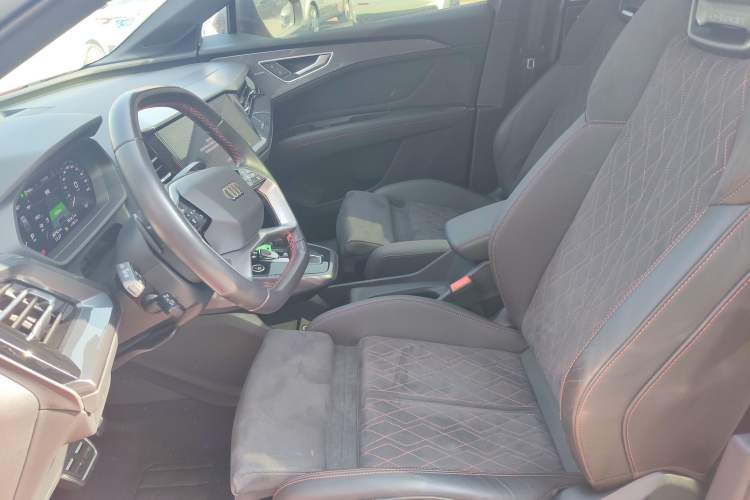 Used Audi Q5 e-tron 2022 50 e-tron quattro edition one Artistic Collection Edition
