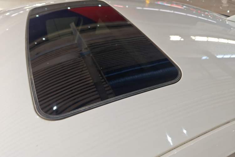 Used Buick Regal 2019 Revised 20T Luxury Version China VI Standard
