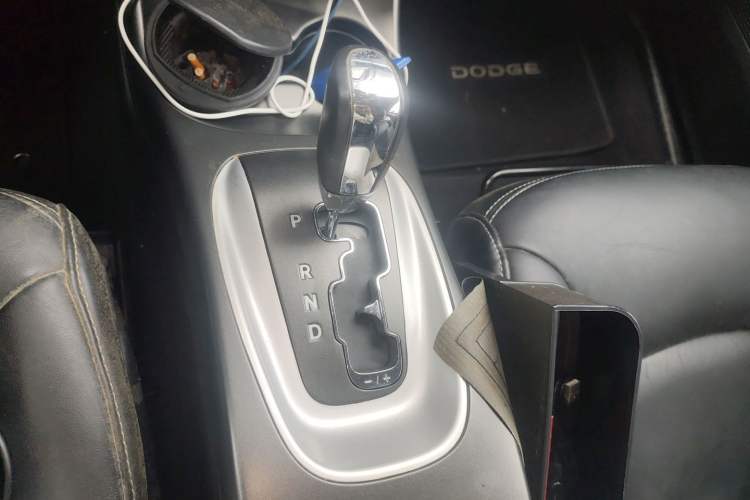 Used Dodge Journey 2013 2.4L Two-Wheel Drive Luxury Version
