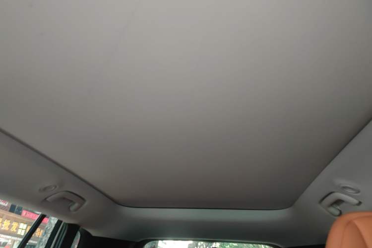 Used AION V 2024 Aion Tyrannosaurus 650 Smart Luxury Edition