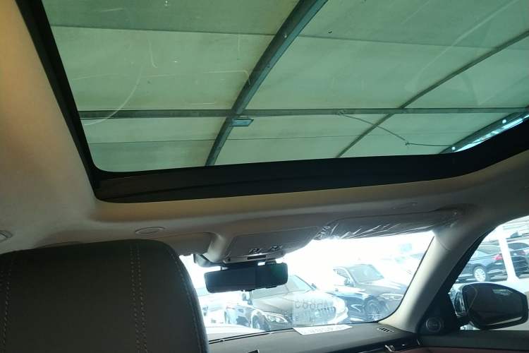 Used Land Rover Range Rover Evoque 2022 Facelifted Aurora L 249 PS R-Dynamic Luxury Edition
