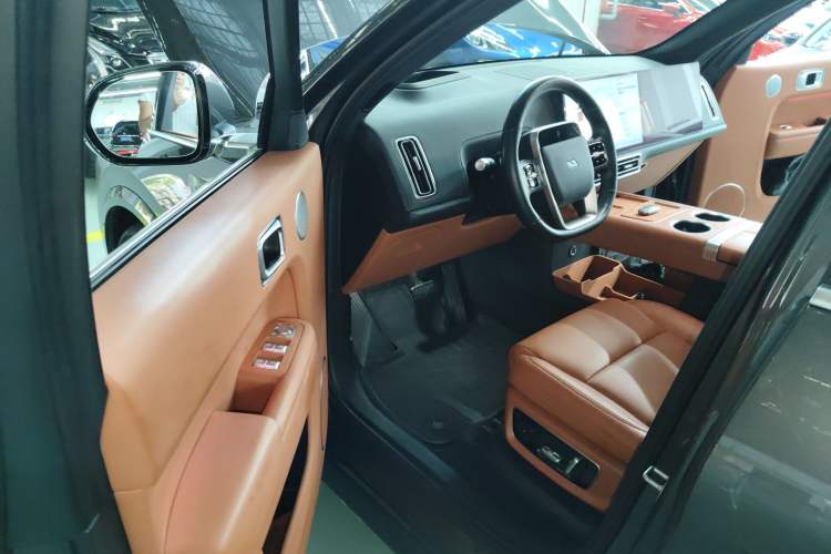 Used Li Auto L9 2023 Pro Model
