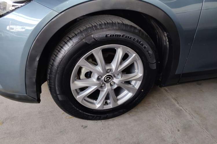 Used Mazda CX-4 2016 2.0L Automatic 2WD Blue Sky Dynamic Edition