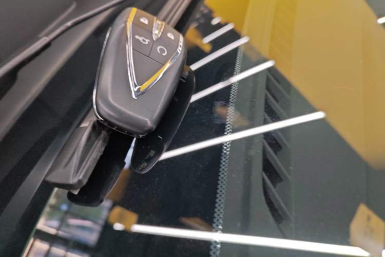 Used  A05 2024 70 Pro
