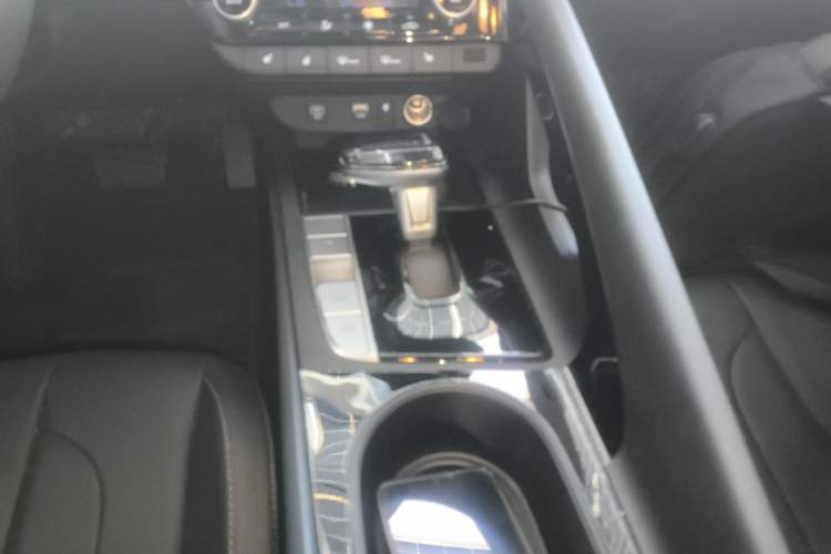 Used Hyundai Elantra 2023 1.5L CVT LUX Prestige Edition