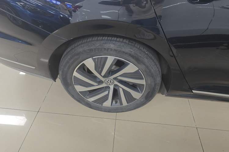 Used Volkswagen Passat New Energy 2020 430 PHEV Hybrid Elite Edition China VI Standard
