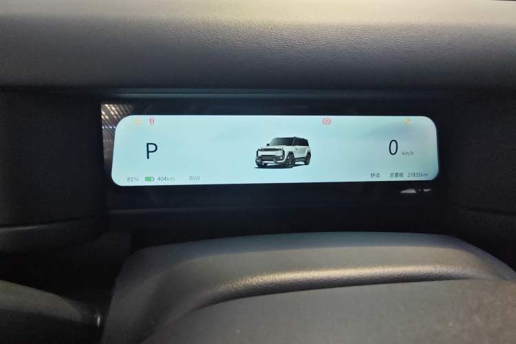 Used iCAR 03T 2024 501km Four-wheel Drive Long-range Enjoyment Version
