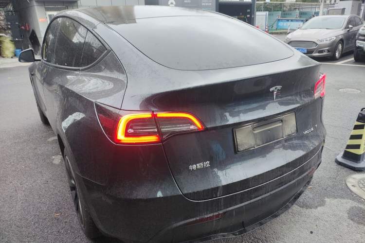 Used Tesla Model Y 2024 Rear-Wheel-Drive Version

