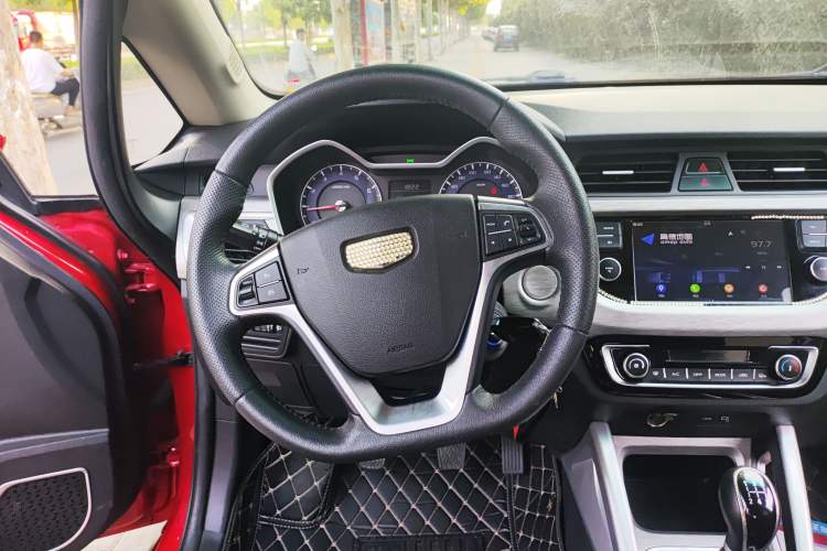 Used Geely Auto Vision X3 2017 1.5L Manual Elite Model
