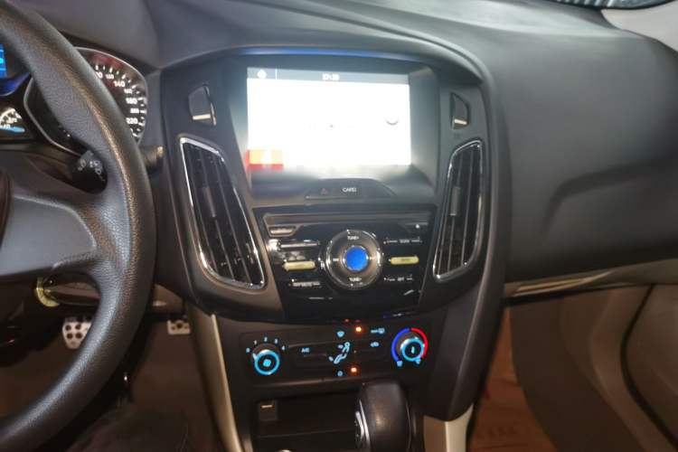 Used Ford Focus 2017 Sedan 1.6L Automatic Comfort Plus SmartDrive Edition
