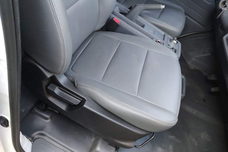 TDK.VehicleDetails.img