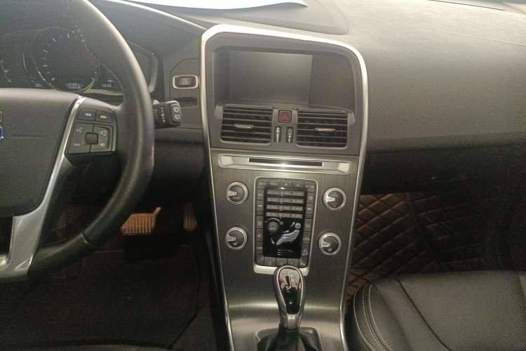 Used Volvo XC60 2016 T5 AWD Zhiyuan Edition