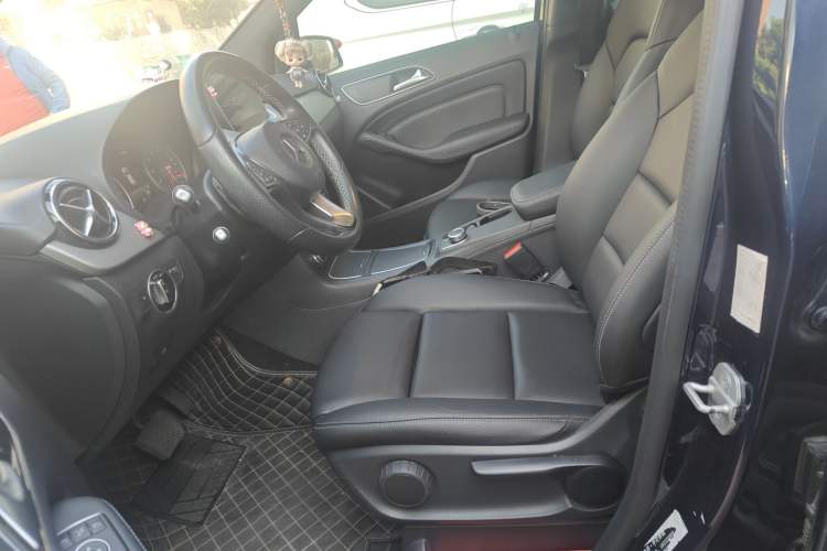 Used Mercedes-Benz B-Class 2017 B 200 Sport Edition