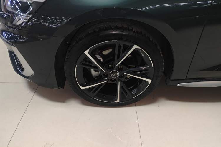 Used Audi A3 2024 Sportback 35 TFSI Fashionable Sports Model
