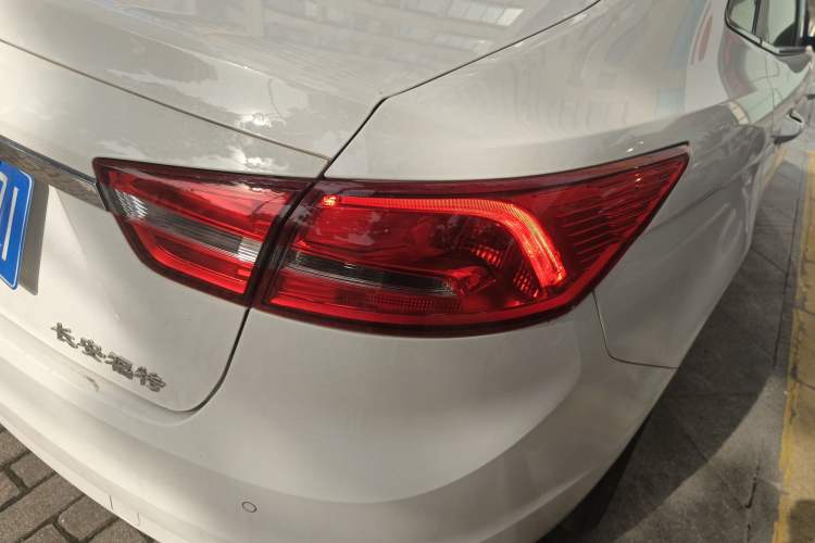 Used Ford Escort 2017 Happiness Edition 1.5L Automatic Fashion Version