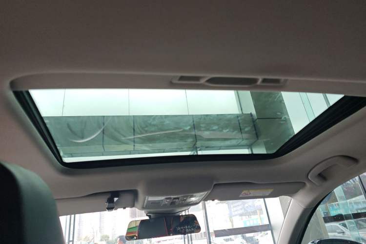 Used Volkswagen Lavida 2023 300TSI DSG Starry Full-Comfort Edition
