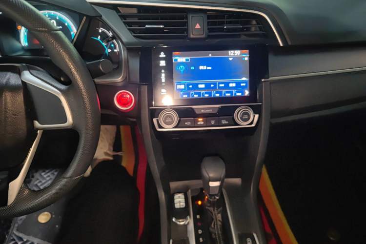 Used Honda Civic 2016 220TURBO CVT Luxury Edition
