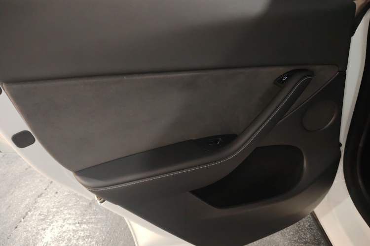 Used Tesla Model Y 2022 Performance High-Performance All-Wheel-Drive Version
