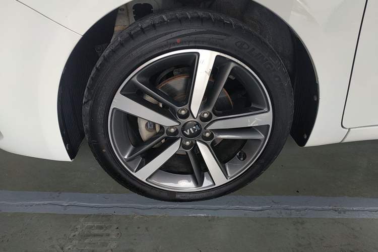 Used Kia K3 2017 1.6L Automatic 15th Anniversary Special Edition GLS
