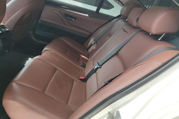 Used BMW 5 Series 2017 525Li Leading Model
