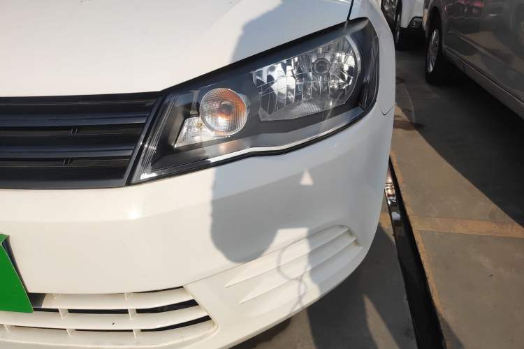 Used Volkswagen Jetta 2015 Value Edition 1.6L Automatic Fashion Version
