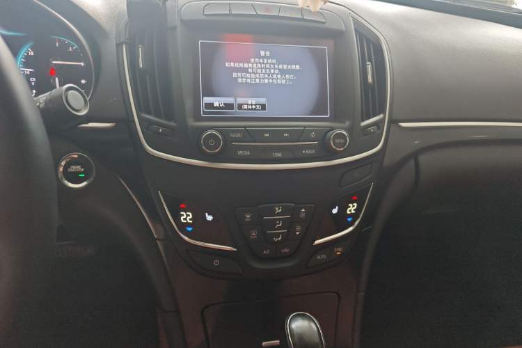 Used Buick Regal 2015 1.6T Elite Tech Model
