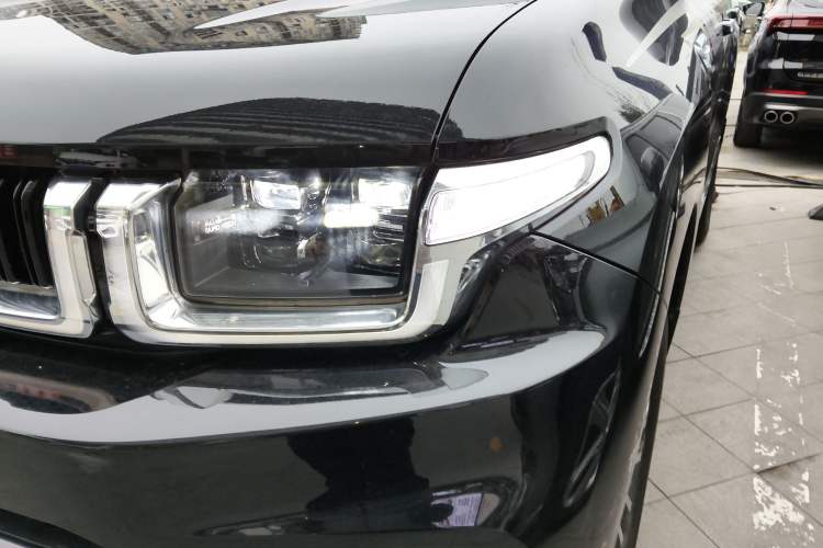 Used  BJ60 2022 2.0T Version 11 Seven Seats
