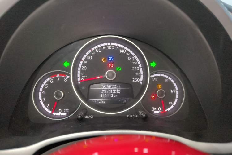 Used Volkswagen Beetle 2015 180TSI model
