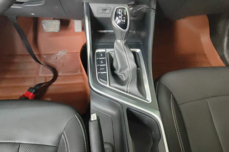 Used Geely Auto Vision X3 2019 Upgraded Model 1.5L CVT Elite Version