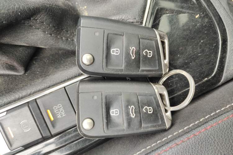 Used Volkswagen Tayron 2019 330TSI Two-Wheel Drive Luxury Model China VI Standard
