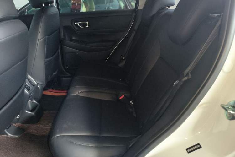 Used Honda Vezel 2023 1.5L CVT Tech Edition
