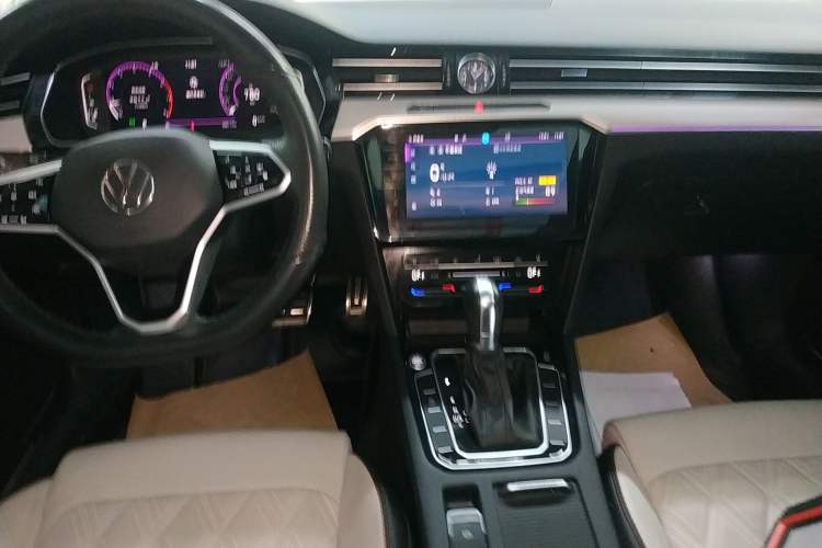 Used Volkswagen Magotan 2023 2 Million Units Commemorative Edition 330TSI DSG Luxury Version
