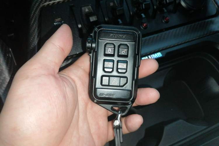 Used Land Rover Defender 2023 Facelift 90 3.0T P400 XS
