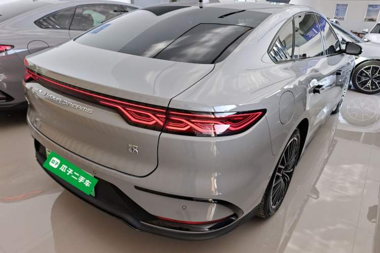 Used BYD Han 2025 EV with 701 km of Laser Radar-Enabled Intelligent Driving
