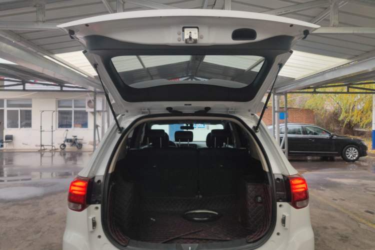 Used Mitsubishi Outlander 2021 Revised Version 2.0L Two-Wheel Drive Comfort Edition 5 Seats
