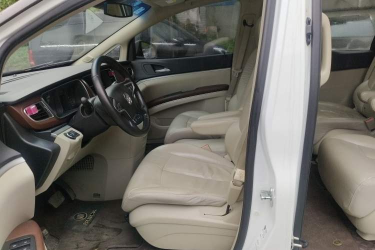 Used Buick GL8 2017 25S Luxury Version China V Standard
