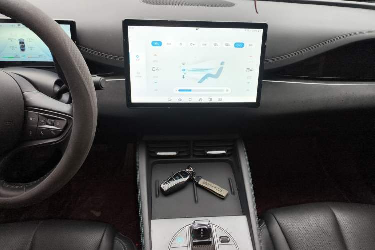 Used BYD Seal 06 New Energy 2024 DM-i 80KM Prestige Model
