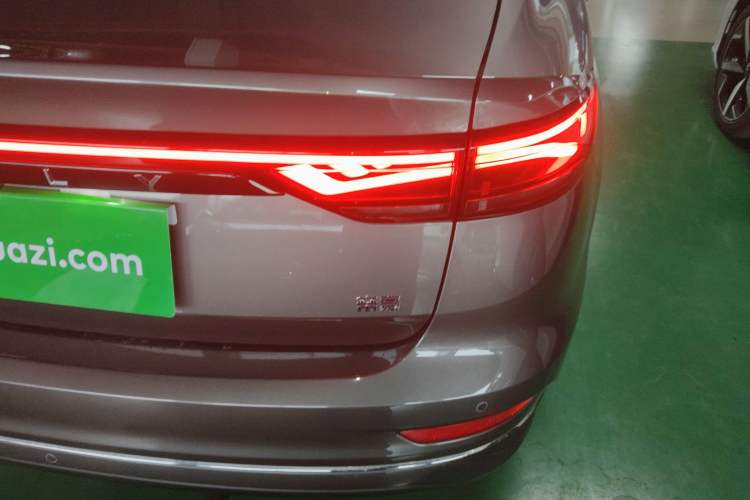 Used Geely Auto Emgrand 2026 Model 4th Generation 4 Millionth Anniversary Edition 1.5L CVT Overdrive Edition