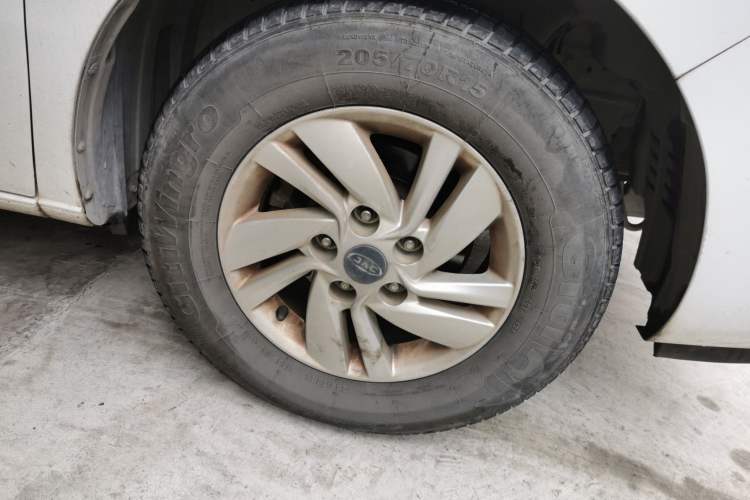 Used  M4 2016 2.0L manual Comfort trim level