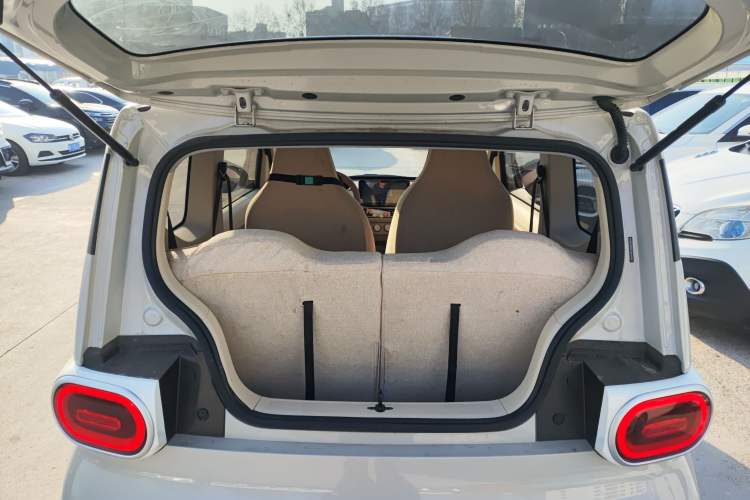 Used Wuling Hongguang MINIEV 2024 3rd Generation 215km Youth Edition
